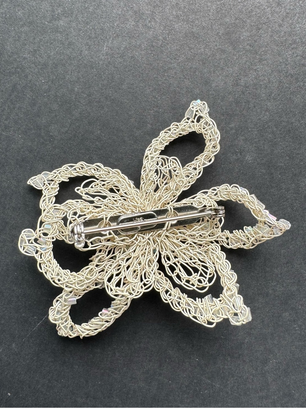 Lisa Toland crochet metal brooche - Picture 2 of 6